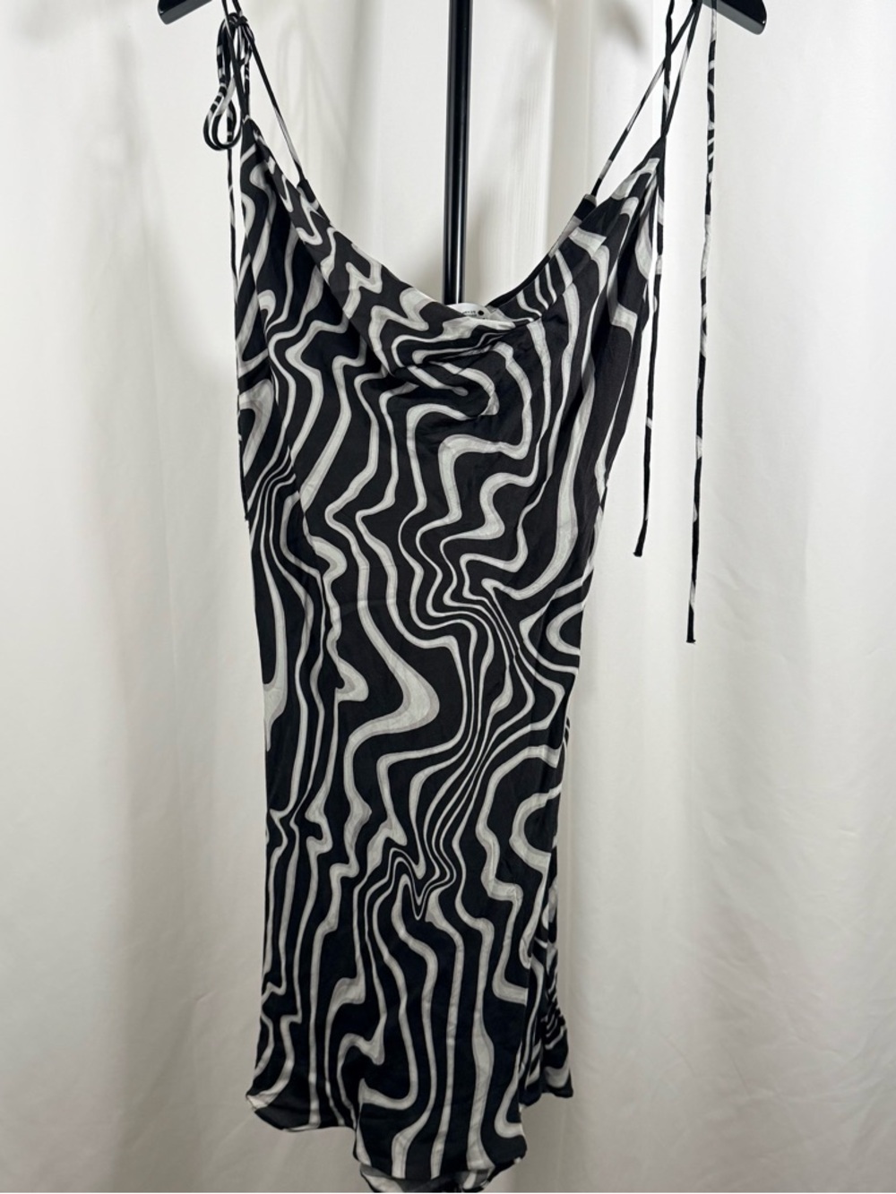 Zara Black & White Wavy Slip Dress - Women